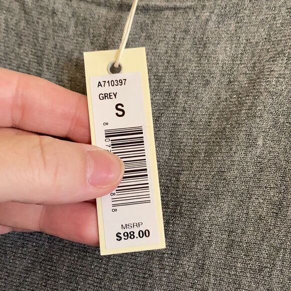 Max Studio Scrunch Sleeve Crew Neck - Picture 9 of 12